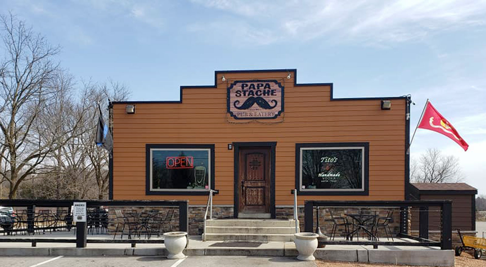 Papa Stache Pub and Grill